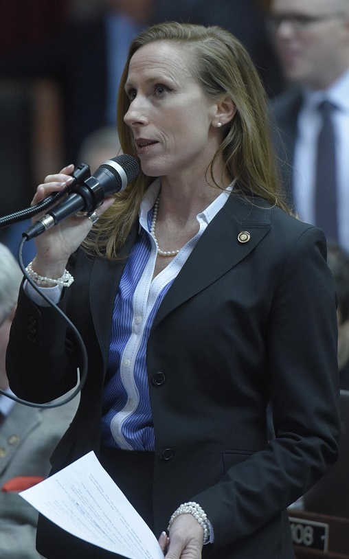 Representative Holly Rehder (R-Sikeston) is sponsoring right-to-work legislation in the Missouri House. (photo; Tim Bommel, Missouri House Communications)